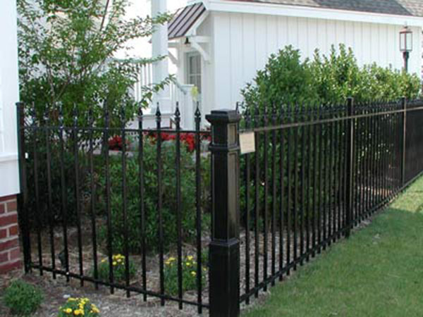 铁艺大门的好处