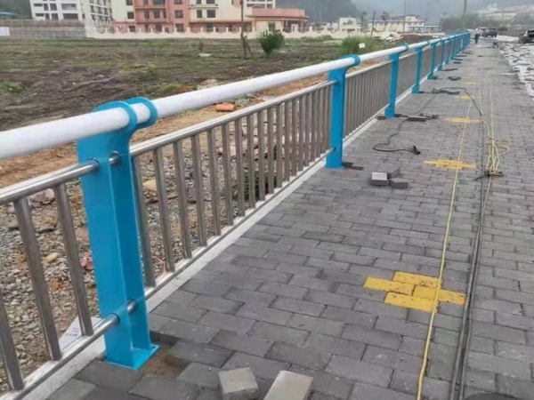 不锈钢复合管护栏